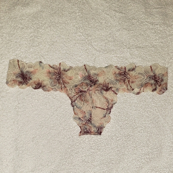 Victoria Secret Pink Thong Panties Bundle, Medium - Picture 8 of 13